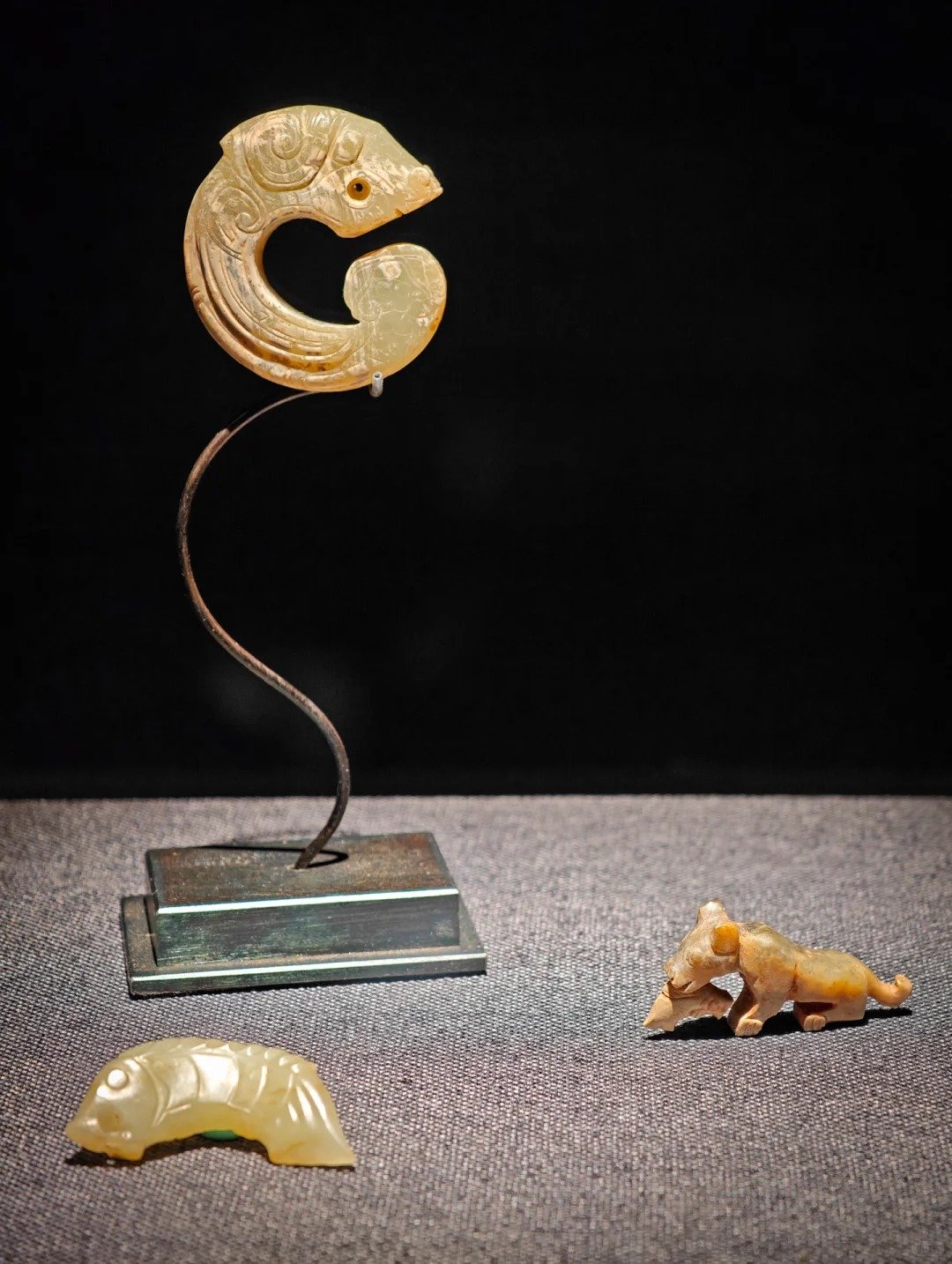 【新加坡多禄溙】2026春拍风口:三大冷门赛道,或将引爆下一轮收藏热潮